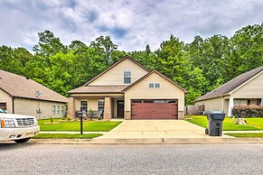 Family-friendly Calera Getaway w/ Game Room!