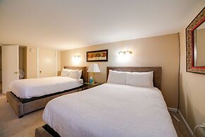 Inviting Colorado Springs House w/ Spacious Deck!