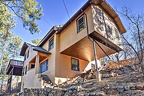 Inviting Colorado Springs House w/ Spacious Deck!