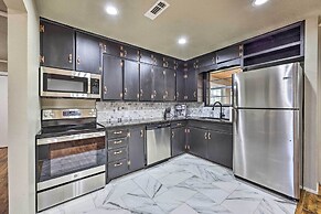 Fayetteville Vacation Rental - 2 Mi to Dtwn!