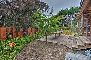 Quiet & Cozy Eureka Home Near Sequoia Park & Zoo!