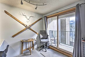 Cozy Ski-in/out Winter Park Studio w/ Hot Tubs!
