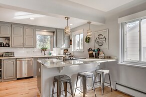 Dog-friendly Ranch Retreat ~ 5 Mi to Denver!