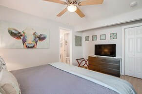 Dog-friendly Ranch Retreat ~ 5 Mi to Denver!