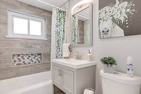 Dog-friendly Ranch Retreat ~ 5 Mi to Denver!