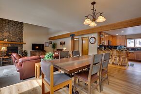 Deck + Mtn View: Keystone Townhome Near Resort!