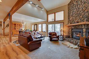 Deck + Mtn View: Keystone Townhome Near Resort!