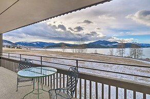 < 15 Mi to Breck: Dillon Condo w/ Fireplace