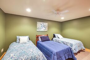 Waterfront Lake Champlain Home w/ Hot Tub & Sauna!