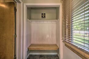 2-story Townhouse - 1 Mi to Killington Ski Area!