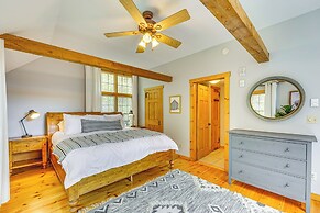 Picture-perfect Vermont Mtn Cabin w/ Hot Tub!