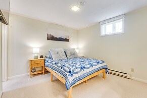 Renovated Ski-in/ski-out Peru Condo at Bromley Mtn