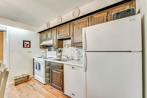 Renovated Ski-in/ski-out Peru Condo at Bromley Mtn