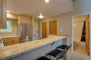 Chillside Chalet: Modern West Vail Townhouse!