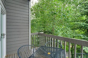 Chillside Chalet: Modern West Vail Townhouse!