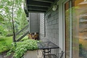 Chillside Chalet: Modern West Vail Townhouse!