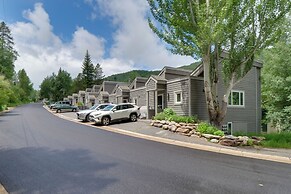 Chillside Chalet: Modern West Vail Townhouse!