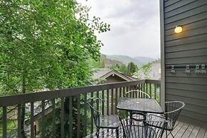 Chillside Chalet: Modern West Vail Townhouse!