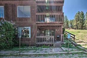 Angel Fire Condo: Walk to Slopes & Trails!