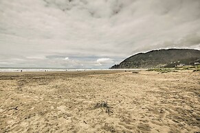 Spacious Family Townhome: Walk to Beach & Downtown