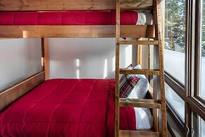 Steps to Ski Lifts - Condo w/ Walk-out Patio!