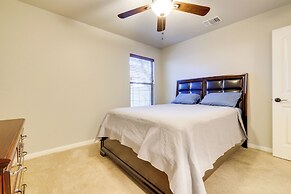 Canyon Lake Home w/ Grill ~ 1 Mi to Boat Ramp