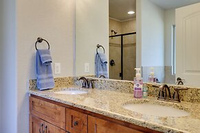 Canyon Lake Home w/ Grill ~ 1 Mi to Boat Ramp