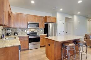 Canyon Lake Home w/ Grill ~ 1 Mi to Boat Ramp