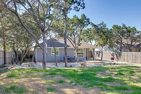 Canyon Lake Home w/ Grill ~ 1 Mi to Boat Ramp