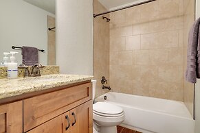 Canyon Lake Home w/ Grill ~ 1 Mi to Boat Ramp