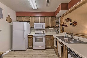 Forested Ruidoso Condo w/ Deck & Fireplace!