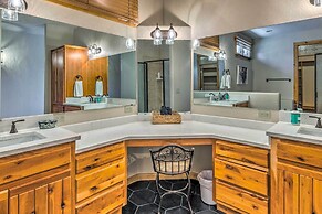 Luxe Ruidoso Home w/ Hot Tub + Mountain Views