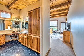 Luxe Ruidoso Home w/ Hot Tub + Mountain Views
