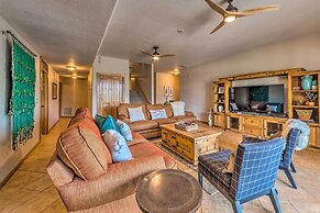 Luxe Ruidoso Home w/ Hot Tub + Mountain Views