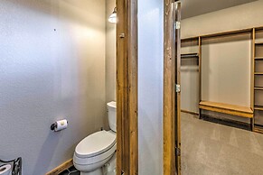 Luxe Ruidoso Home w/ Hot Tub + Mountain Views