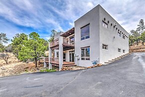 Luxe Ruidoso Home w/ Hot Tub + Mountain Views