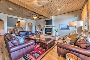 Luxe Ruidoso Home w/ Hot Tub + Mountain Views