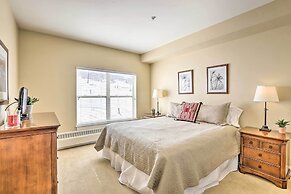 Ski-in/ski-out Granby Base Camp Escape w/ Balcony