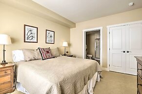 Ski-in/ski-out Granby Base Camp Escape w/ Balcony