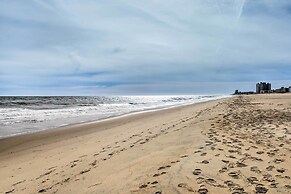 Steps to Beach: Ocean City Getaway w/ Pool Access!