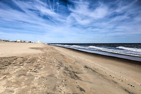 Steps to Beach: Ocean City Getaway w/ Pool Access!