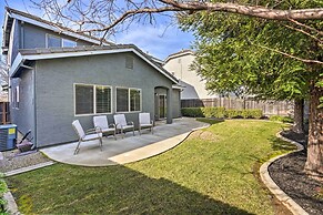 Family-friendly Lincoln Home: 8 Mi to Casino!