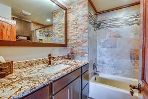 Ski-in/ski-out Granby Ranch Escape With Balcony!