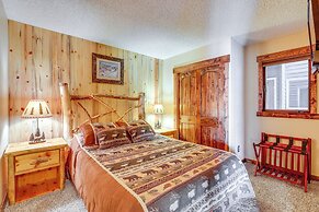 Ski-in/ski-out Granby Ranch Escape With Balcony!