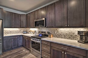 Ski & Hike: Home w/ Hot Tub + Gas Grill in Granby