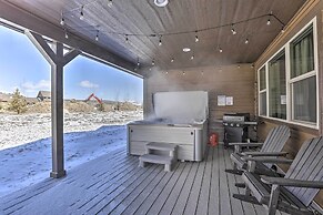 Ski & Hike: Home w/ Hot Tub + Gas Grill in Granby