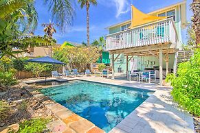 Sunny South Padre Home - Steps to the Beach!