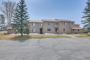 Pagosa Springs Condo w/ Grill, Near Wolf Creek!