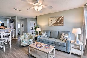 Gulf Views & Patio: Lovely Galveston Condo!