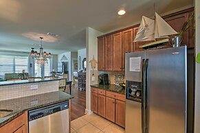 Pointe West Family Retreat: Balcony & Ocean Views!